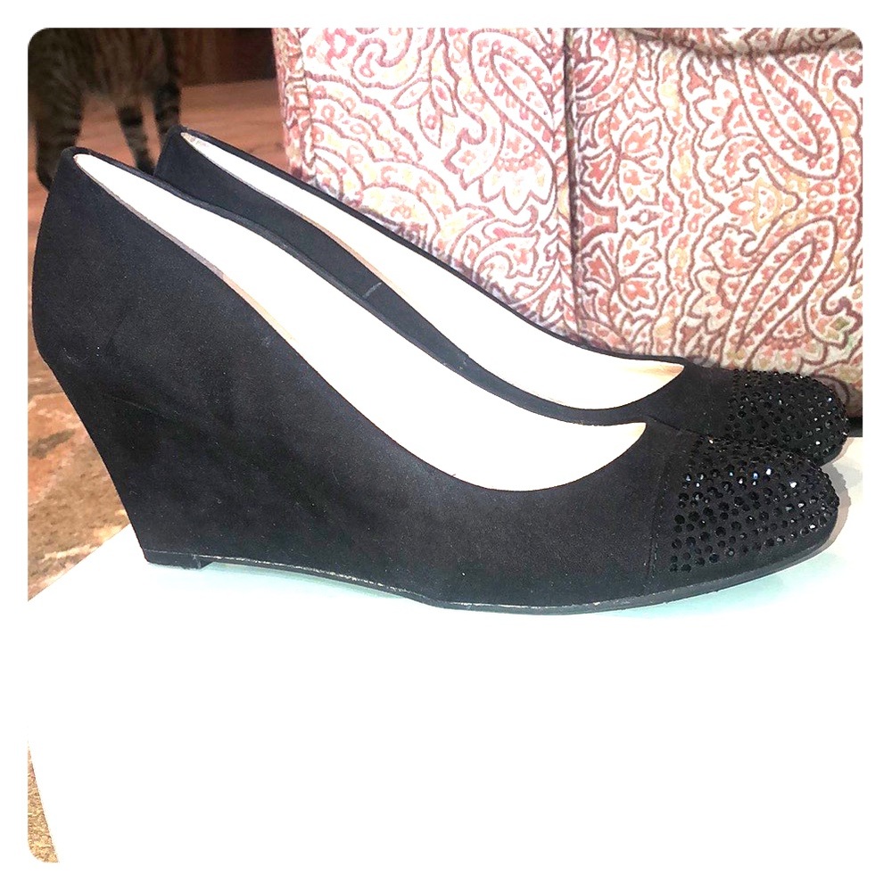 Jessica Simpson Sanora Black Suede Wedges